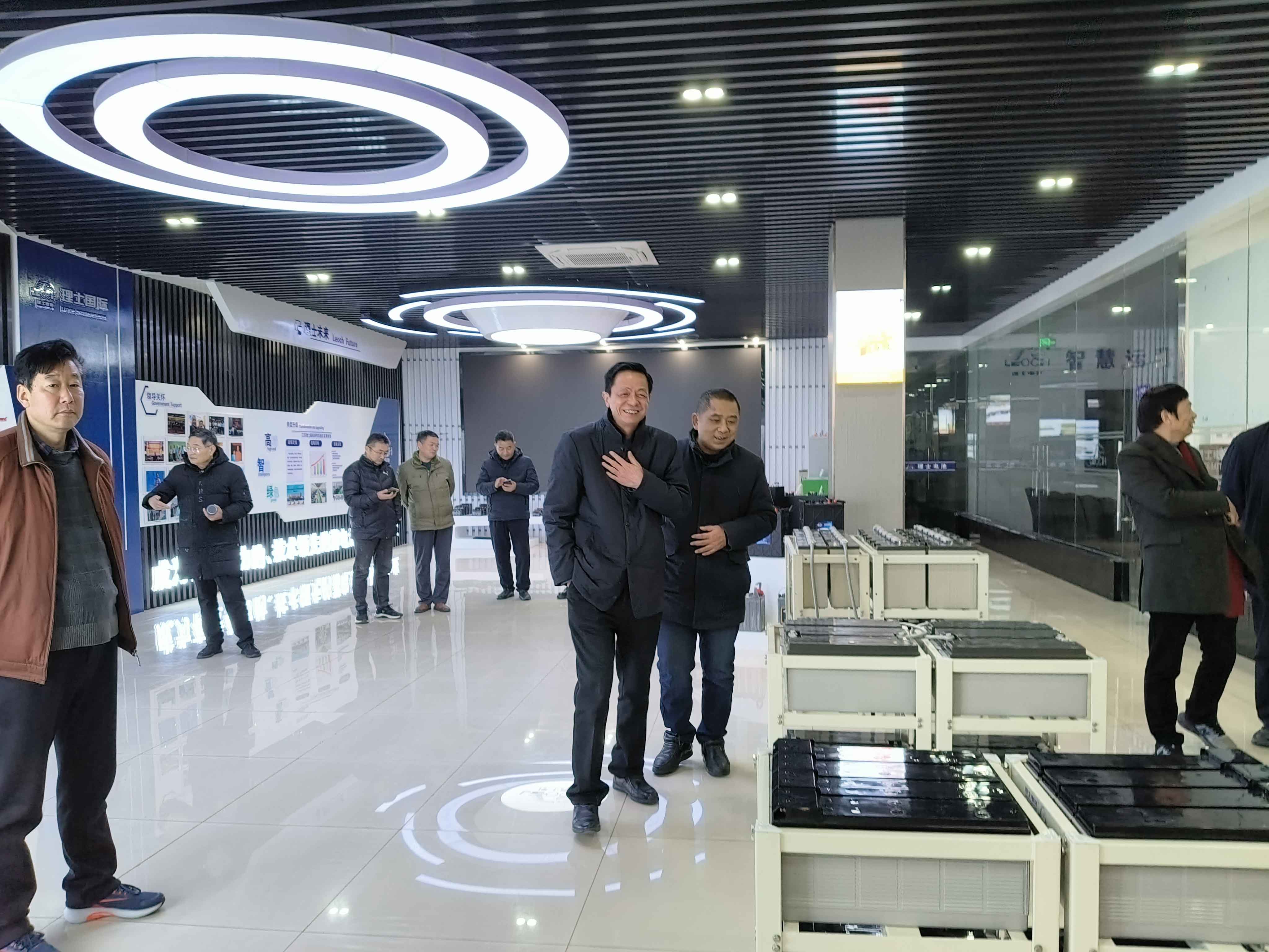 淮安市委书记史志军莅临江苏理士新能源参观调研